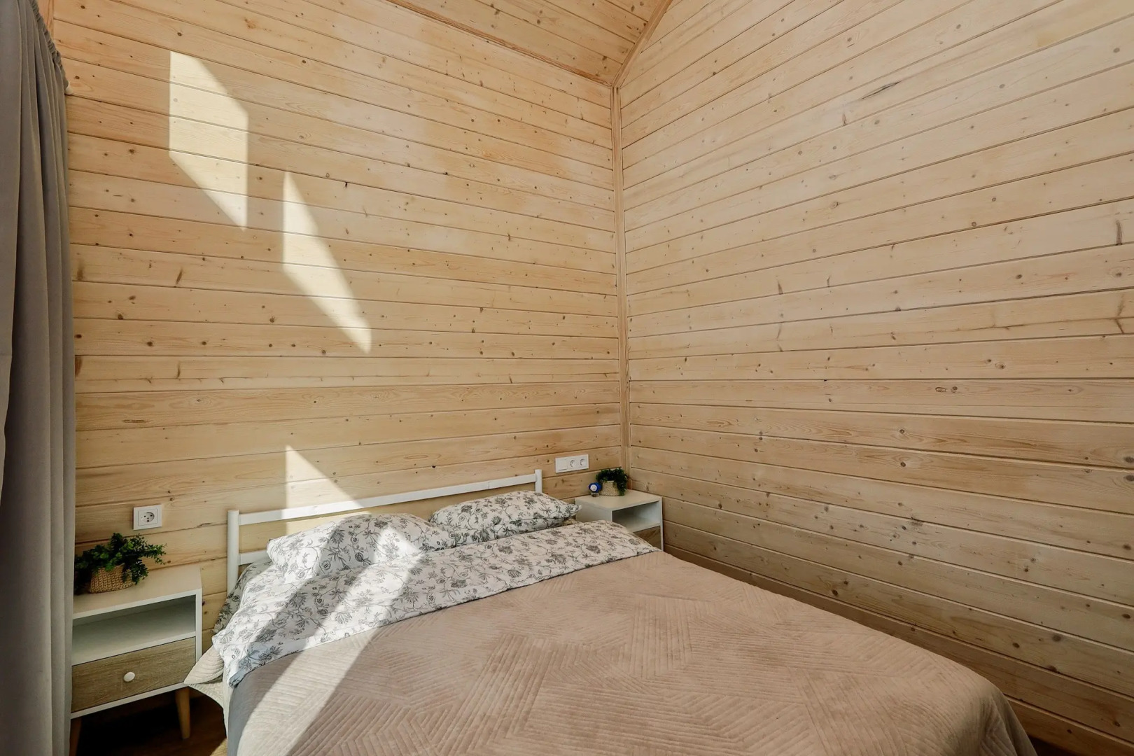 Частный дом Барн Хаус возле горнолыжного курорта Чекерил Уютно Ижевск