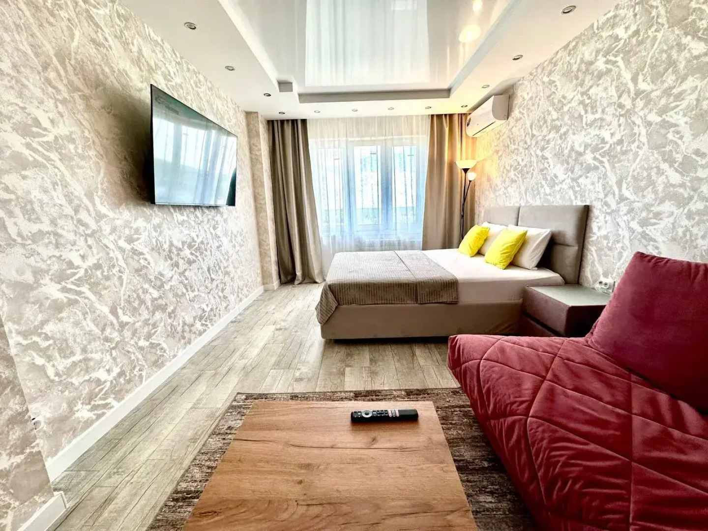 Апартаменты Fresh Room на улице Сергея Лазо д.5