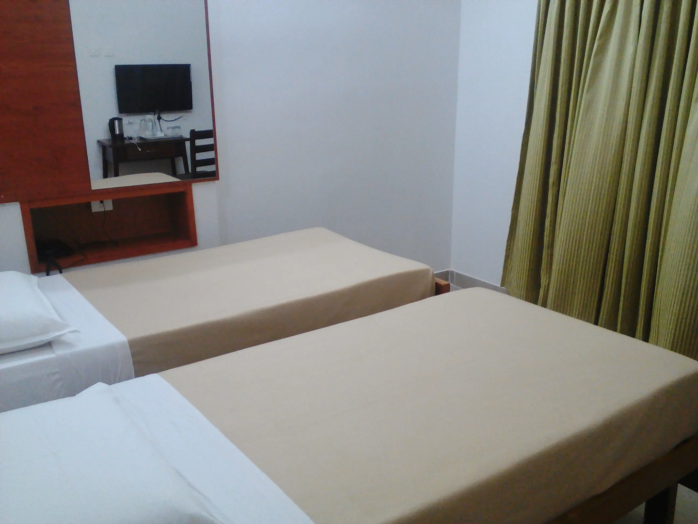 Отель Surag Residency