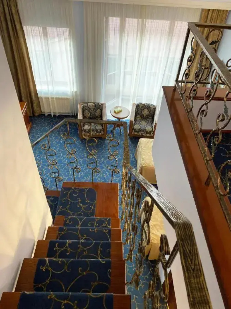 Отель Hotel Russia