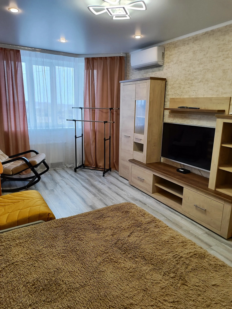 Квартира с ремонтом в новом доме