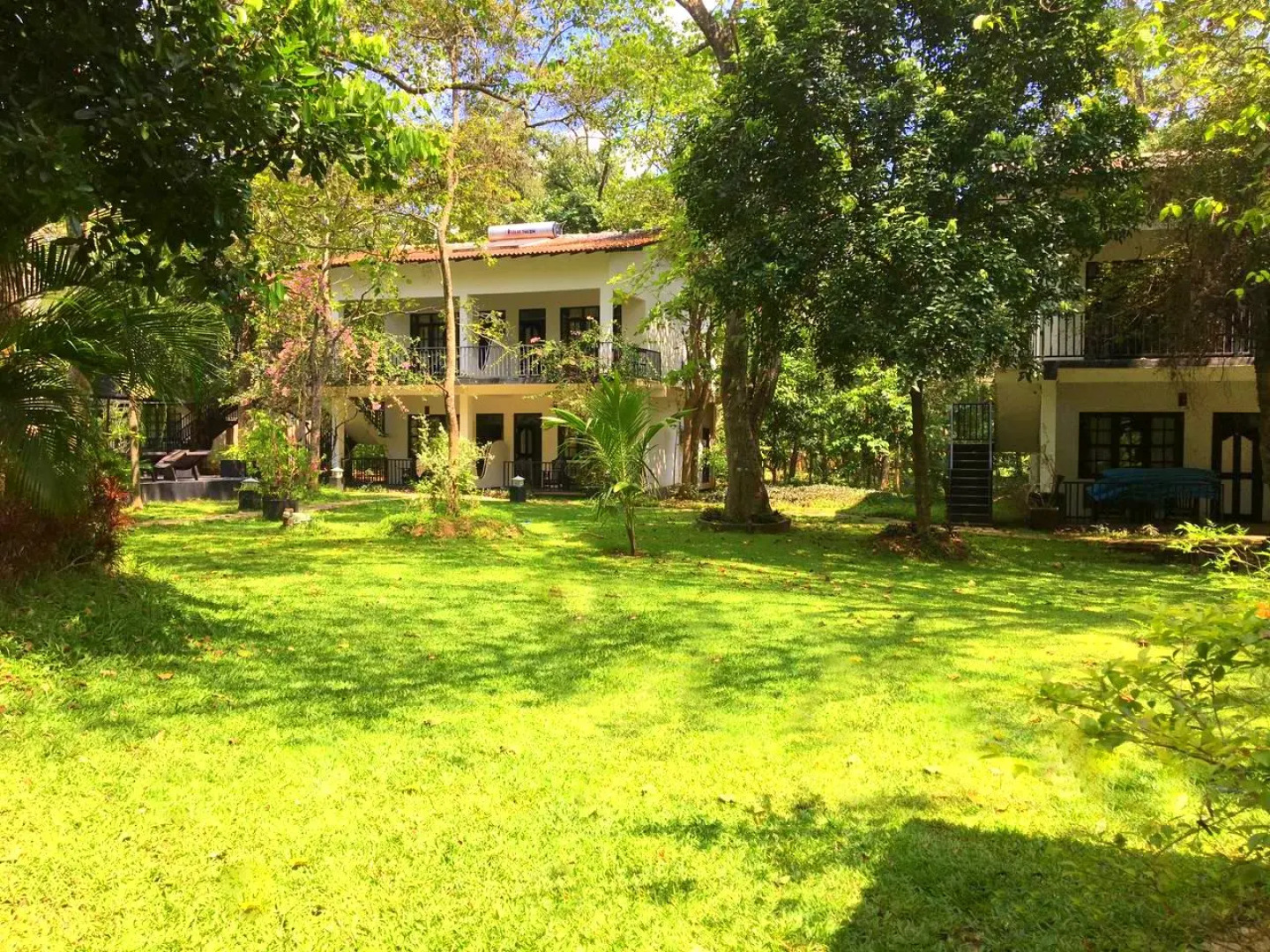 Отель Flower Garden Eco Village