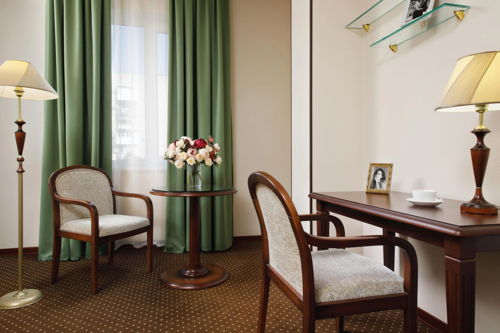 Отель Red Royal by Undersun