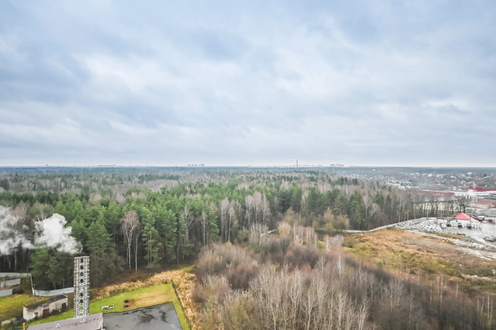 Апартаменты на улице Дмитрия Михайлова 12 (2)