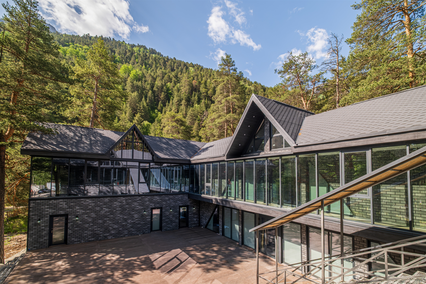 Отель Эклер