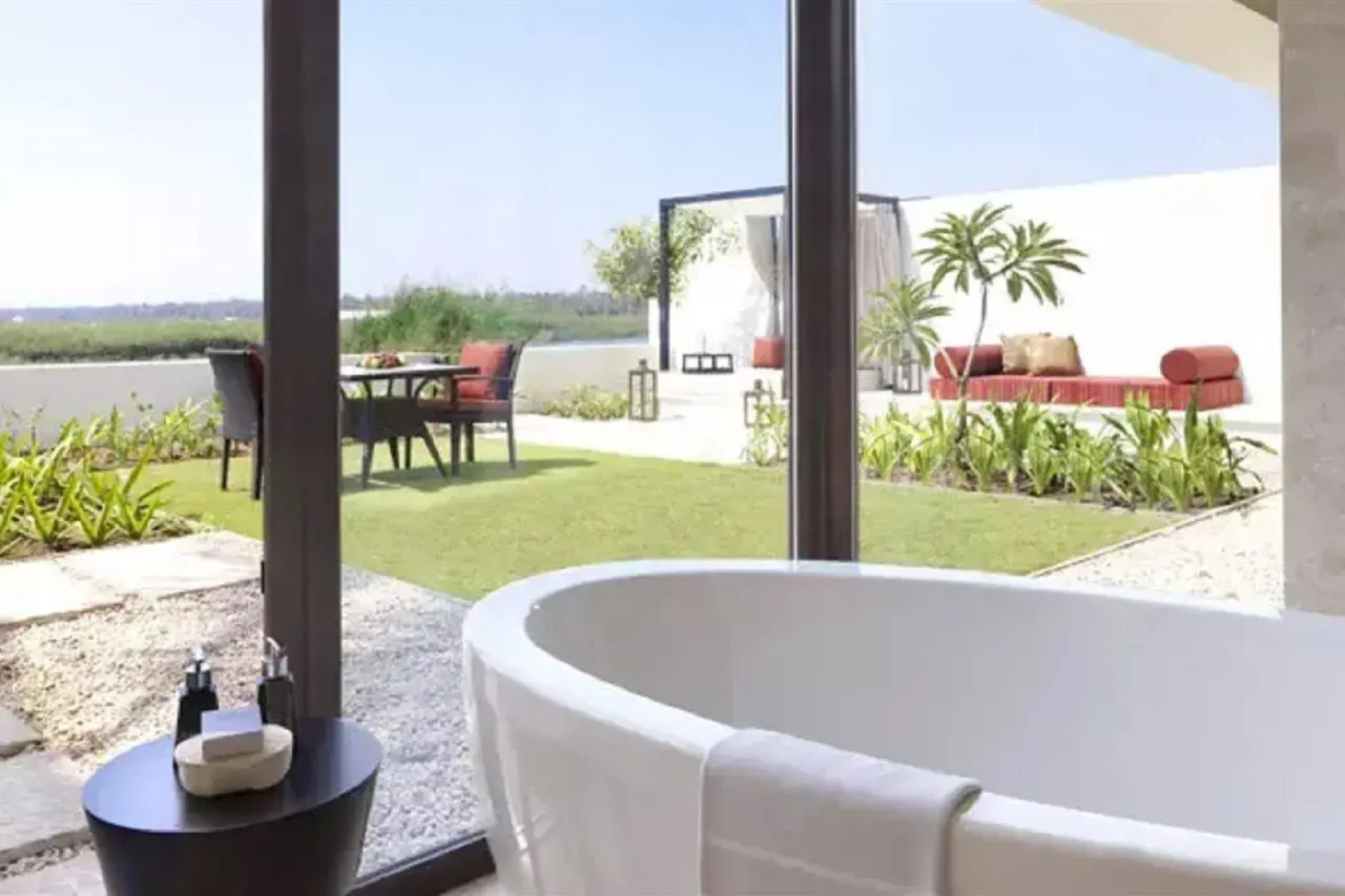 Курортный отель Al Baleed Resort Salalah by Anantara