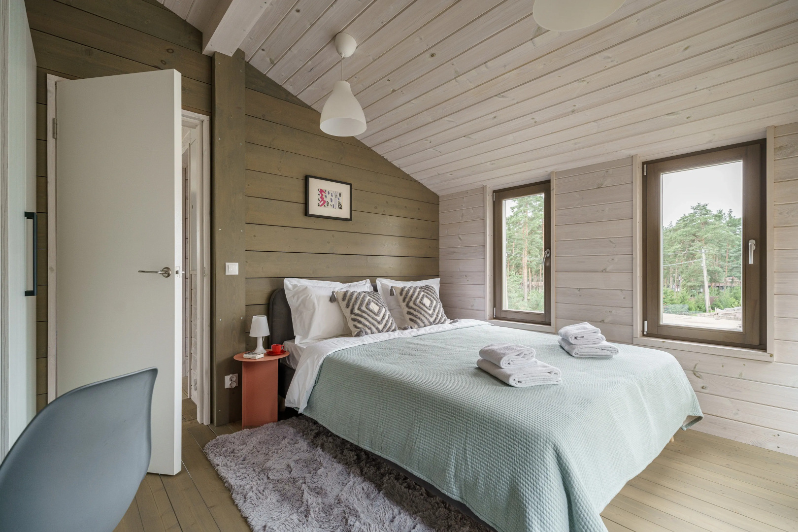 Частный дом пространства три тома у Финского залива