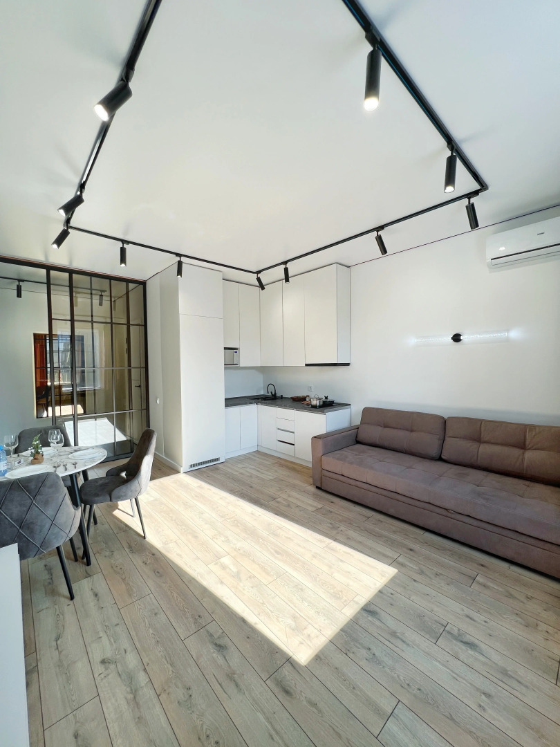 Апартаменты Алма-Ата Пять апартов Business-class рядом ТРЦ MEGA Лучшая локация