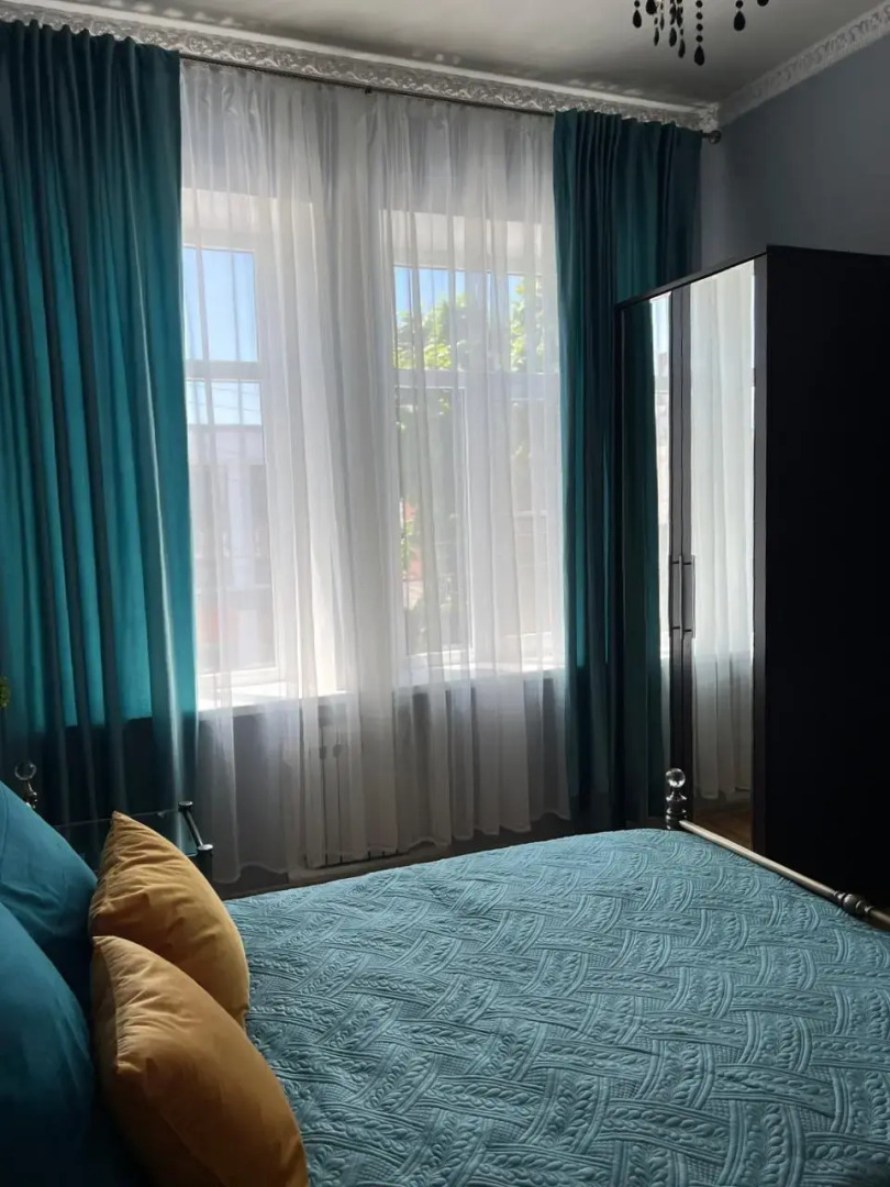 Квартира Атмосферная в дореволюционном доме в центре