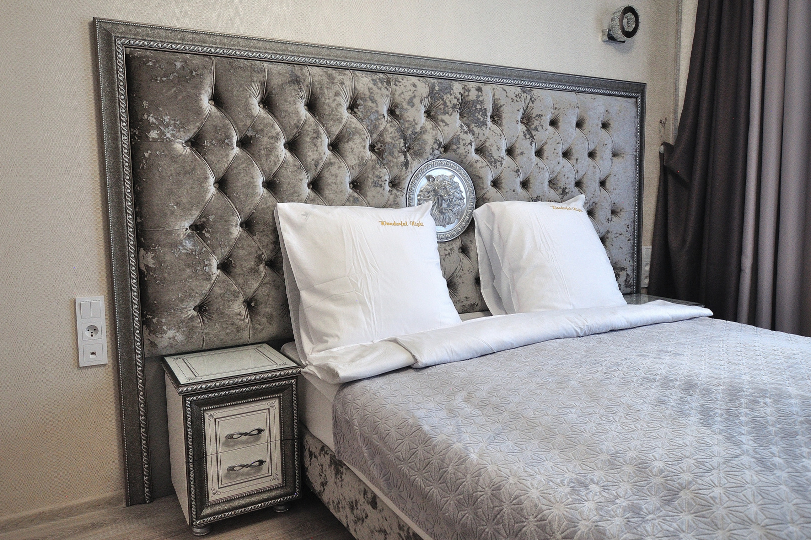 Апартаменты Капри Хаус Ленина 219/4 (1)