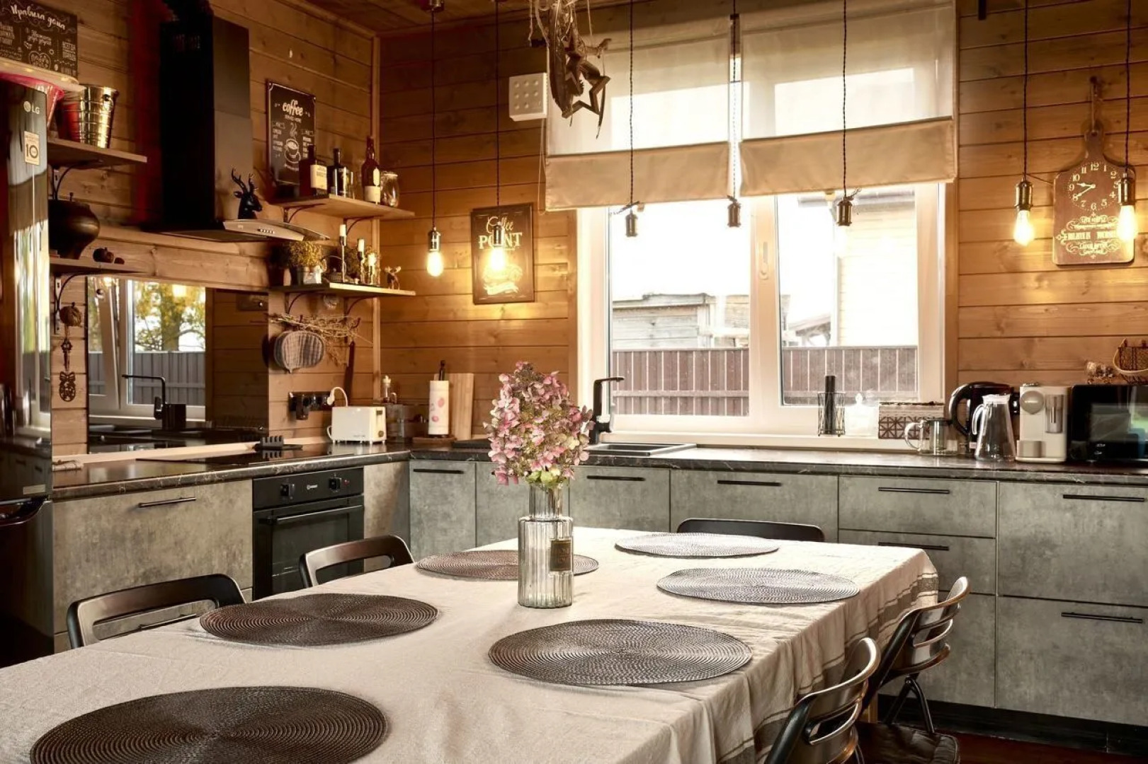 Частный дом с баней