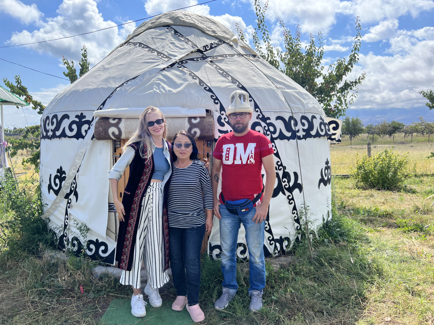 Гостевой дом Guesthouse and yurt camp Aktan