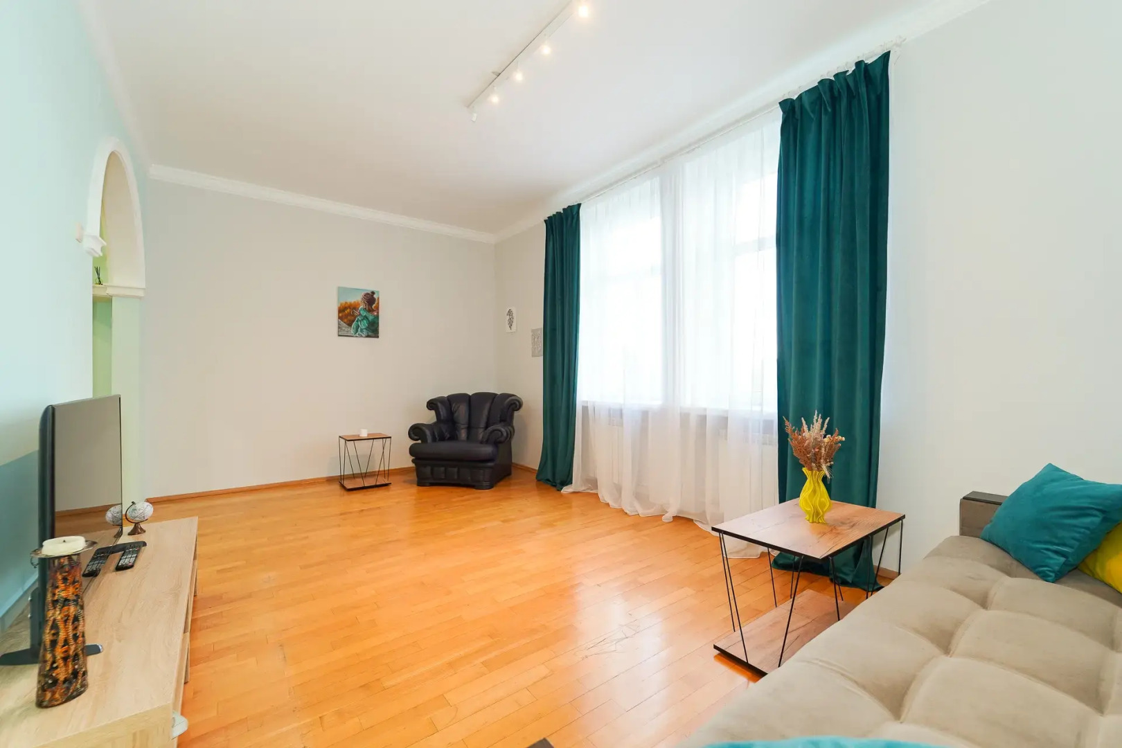 Трехкомнатная Квартира на Красноармейской 24А