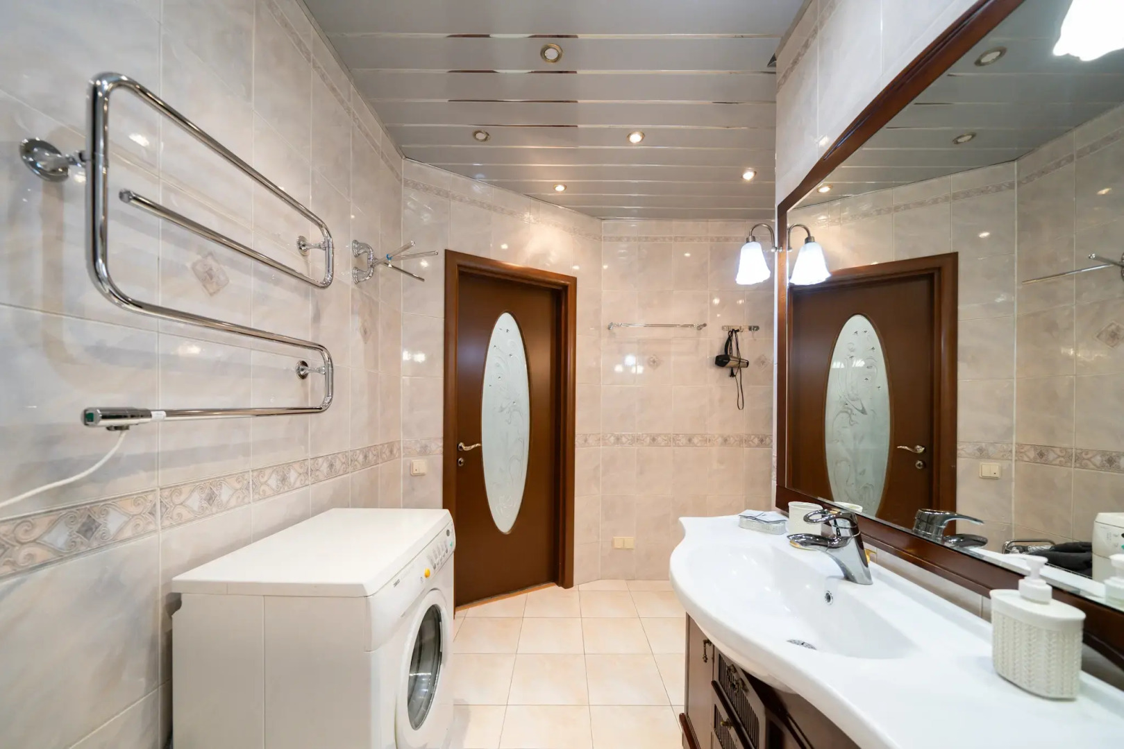 Квартира Просторная евродвушка Natali apart на метро Автозаводская