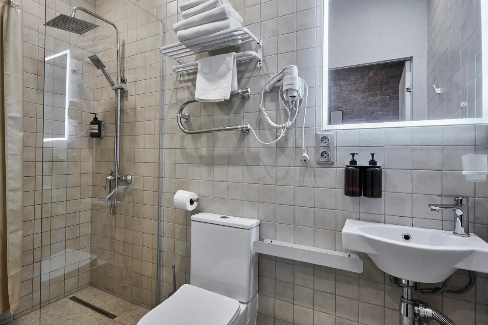 Апартаменты Отельбург на Жуковского 57