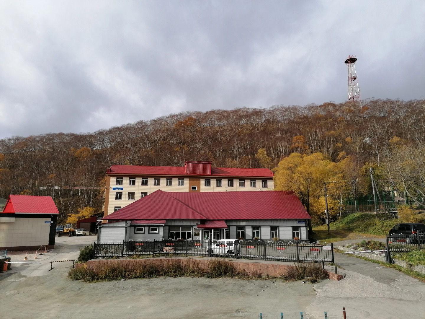 Отель База по приему юных туристов