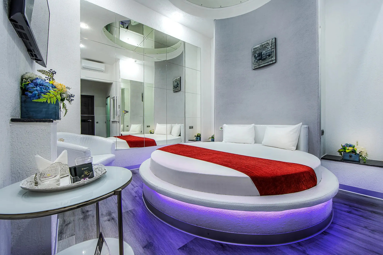 Отель Алекс на Просвещения