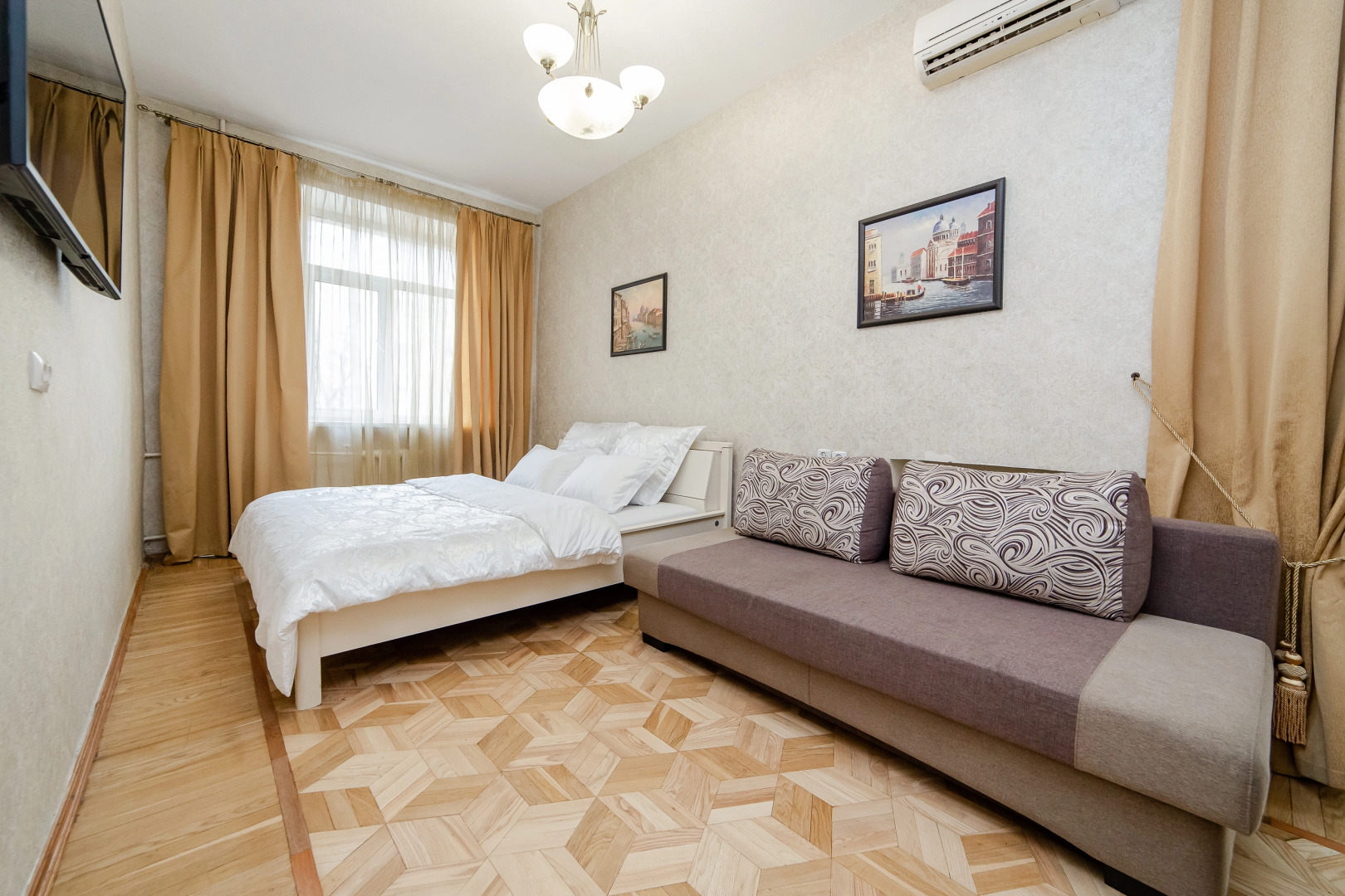 Апартаменты Квартира двухкомнатная в самом сердце Минска