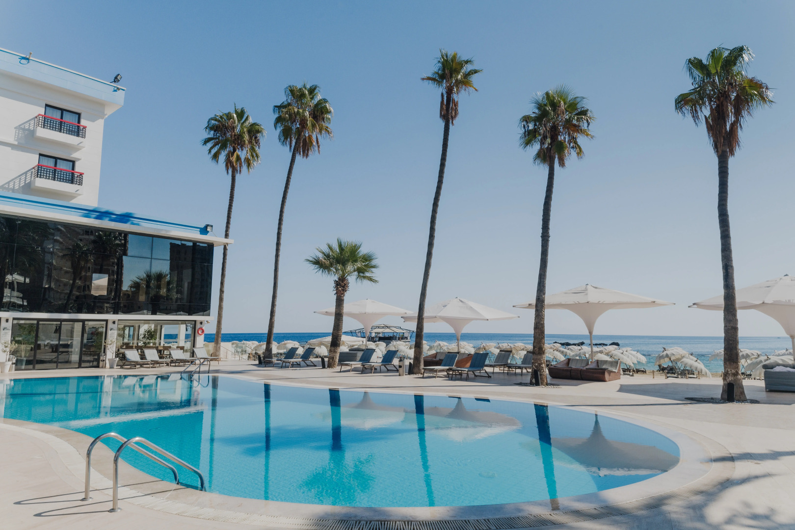 Отель Arkin Palm Beach