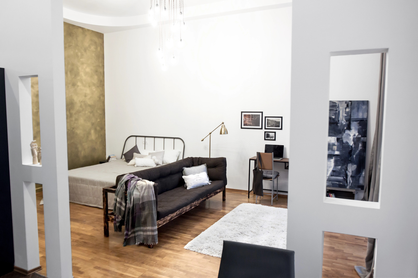 Апартаменты с эркером Александра Блока