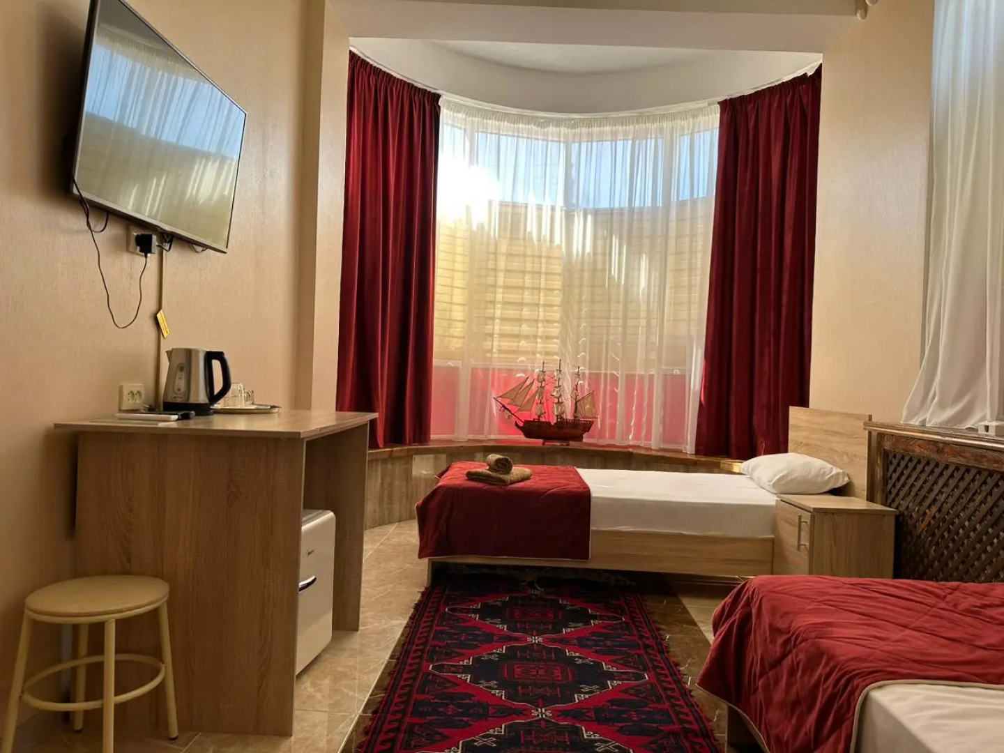 Гостиница Адлер