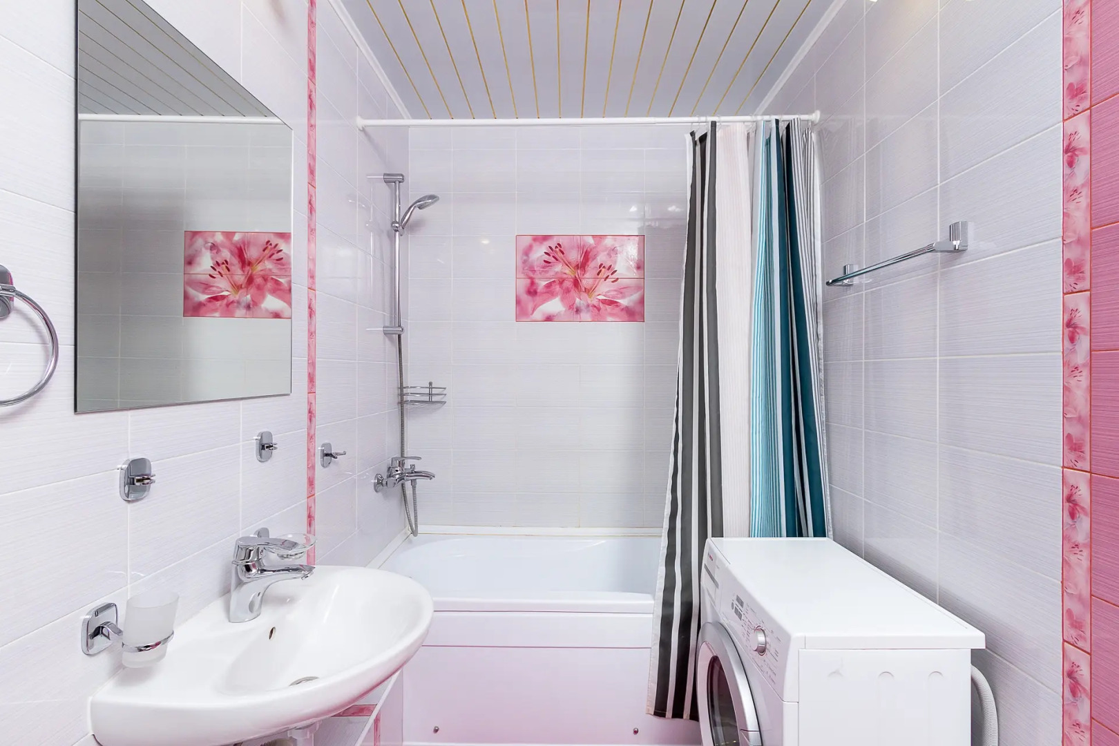 Апартаменты Крылова, 34, этаж 13