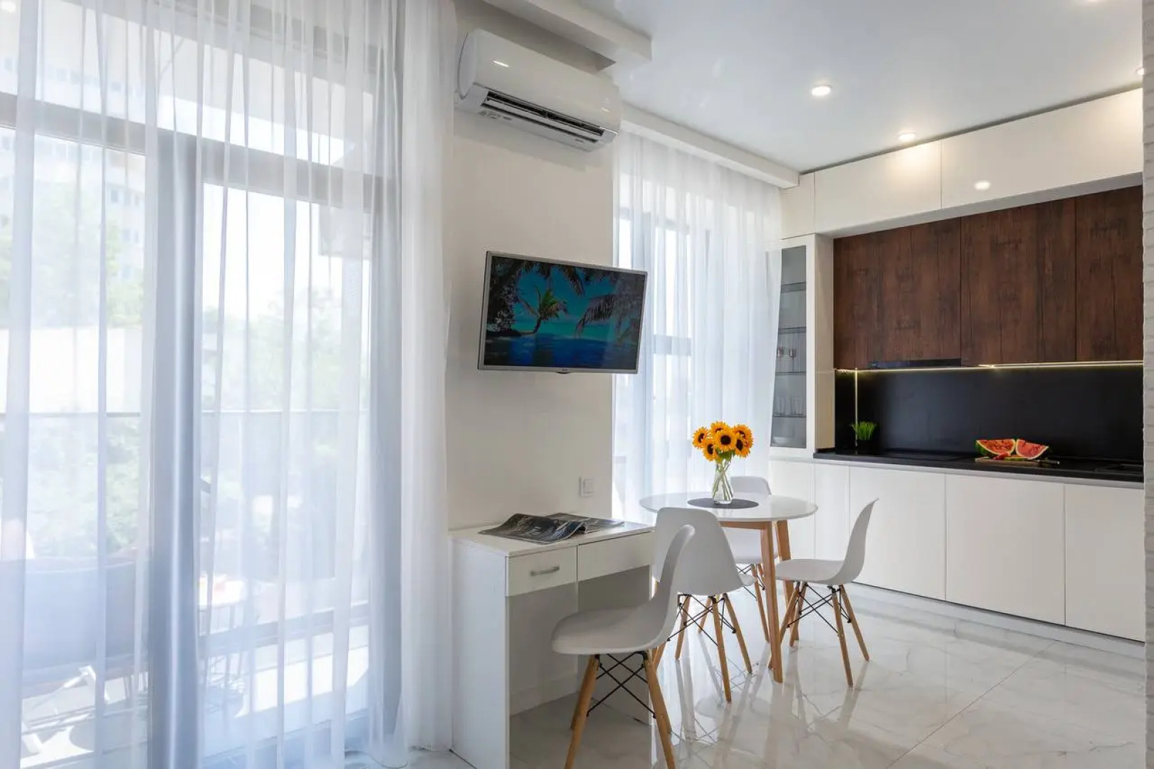 Апартаменты Фестивальный Lamare 2 с Балконом Рядом с Парком Дендрарий