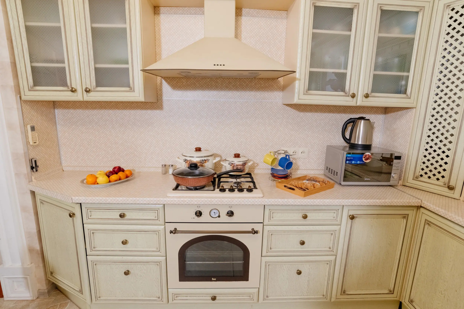 Частный дом Дом в Центре на Адмирала Крюйса до 15 чел в 100 м Аква парк и пляж