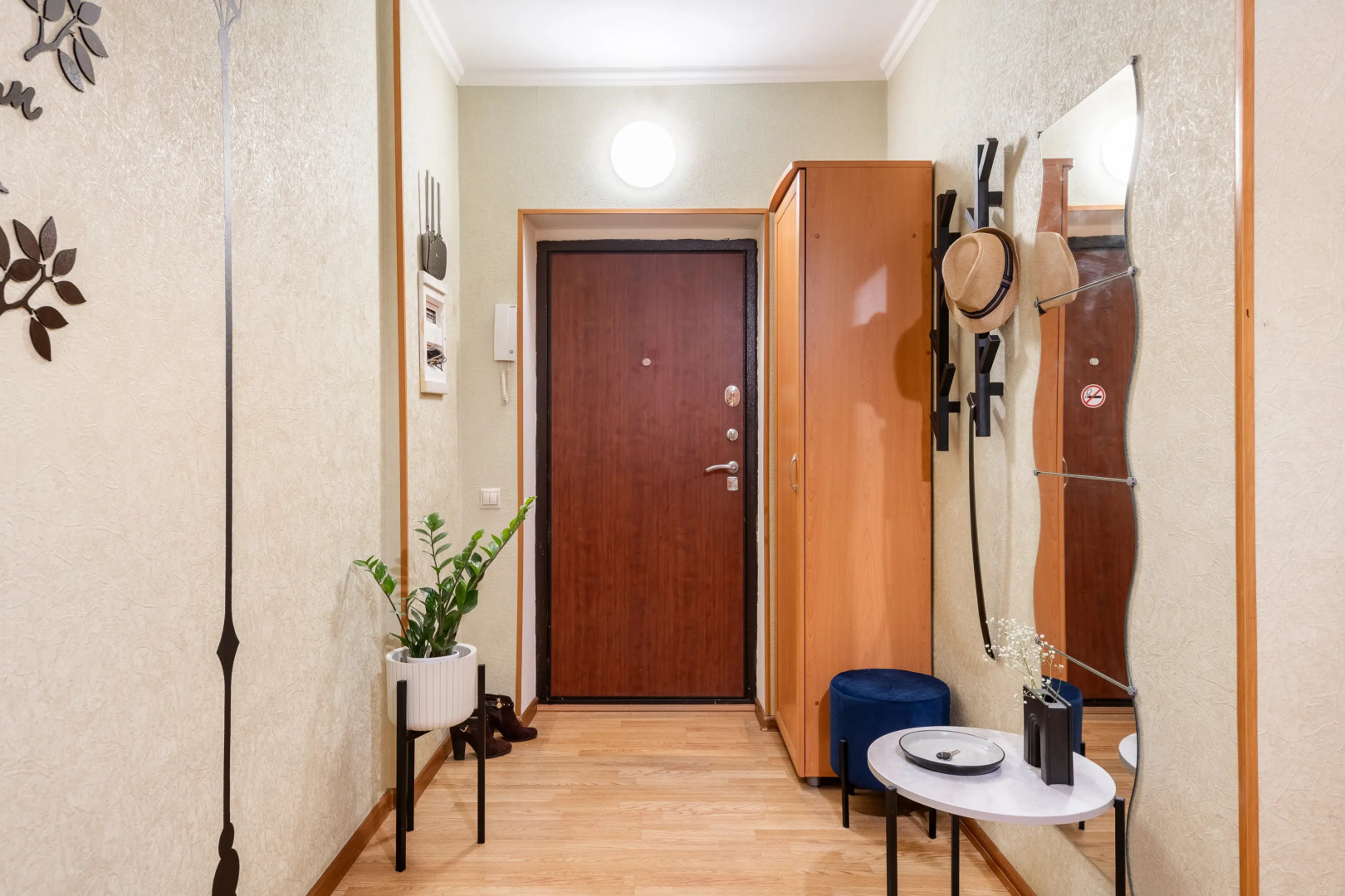 Квартира Двухкомнатная на Бориса Пастернака