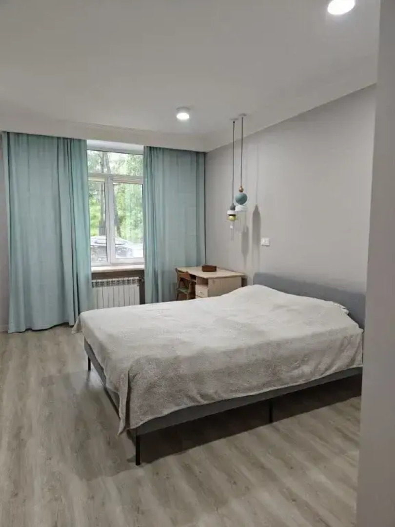 Апартаменты Карла Маркса 35