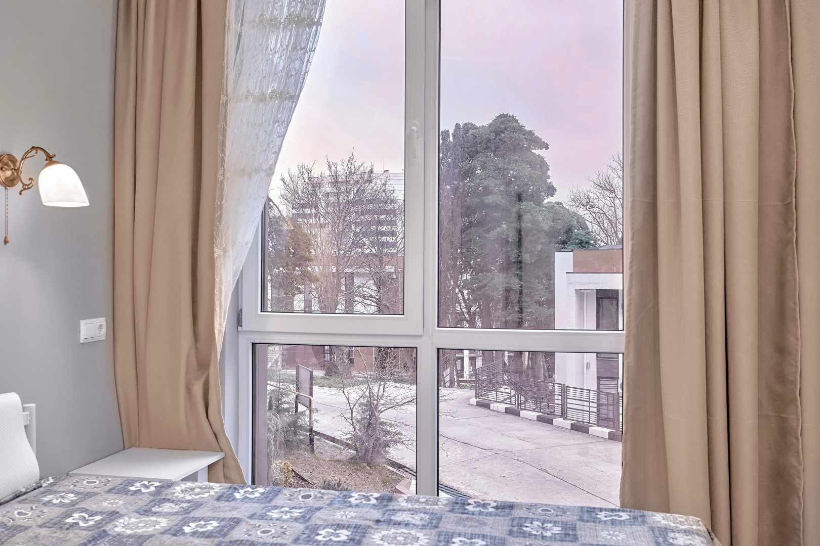 Апартаменты 25м²: бассейн, ортопедические подушки, парковка, зона тишины