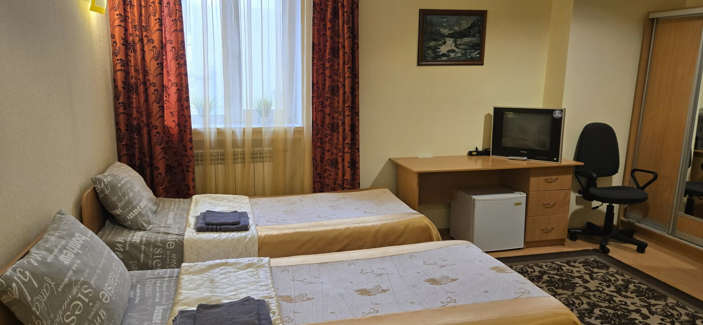 Отель гостиница Октябрьская на Белинского