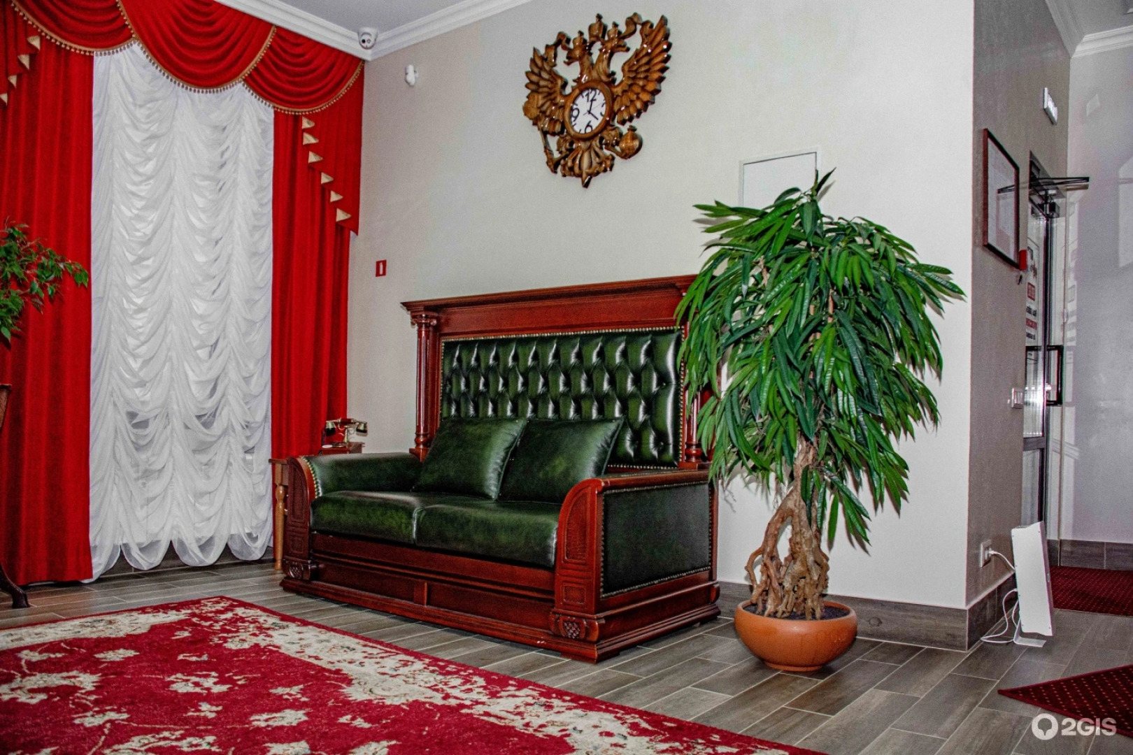 Отель Партком