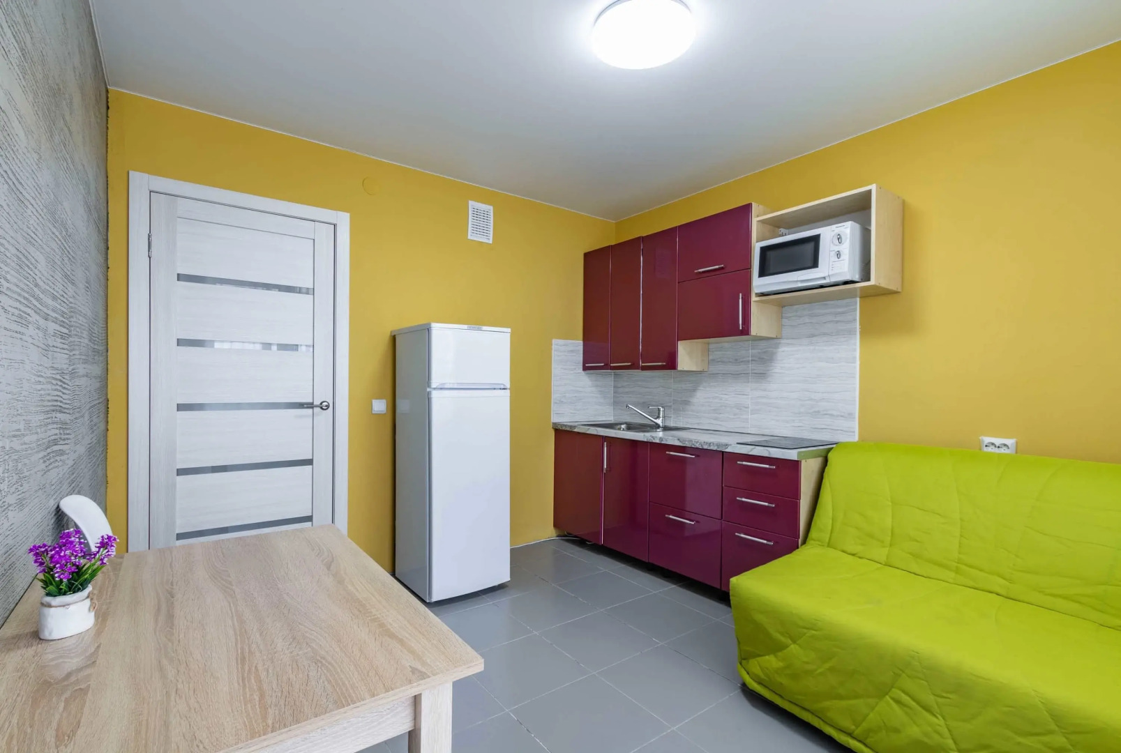 Апартаменты DreamHouse на Спутников