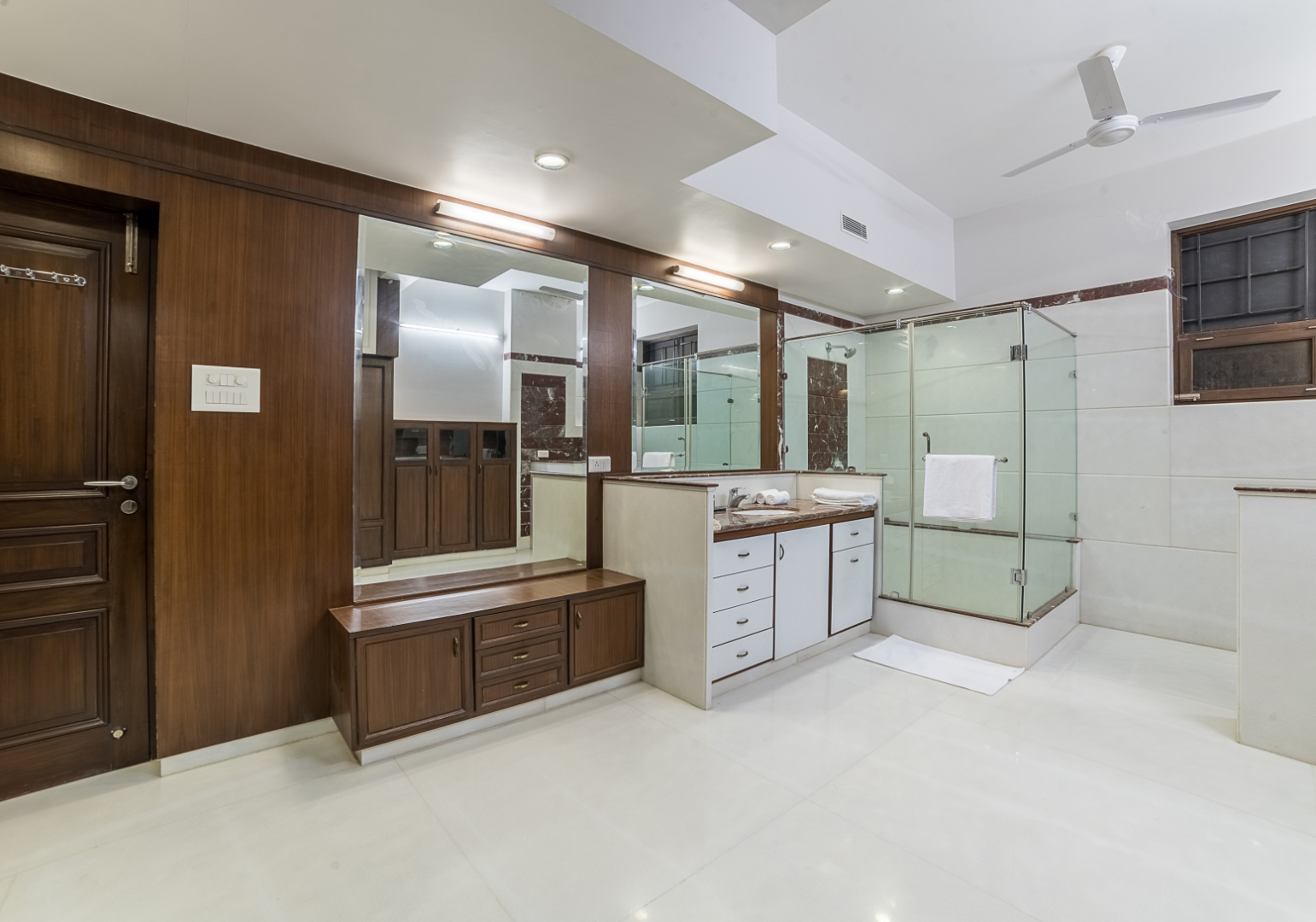 Отель The Almond Tree