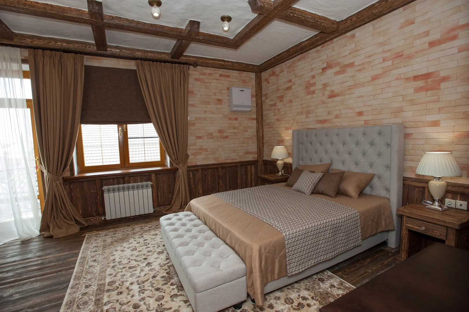 Yakor Fishing-Hunting Hotel