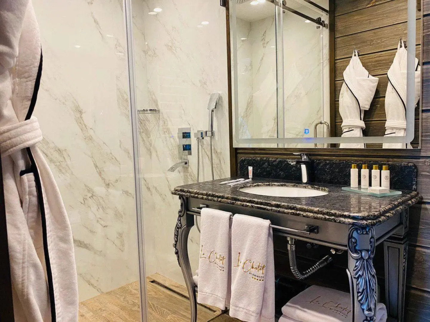 Курортный отель Le Chalet by Amirsoy