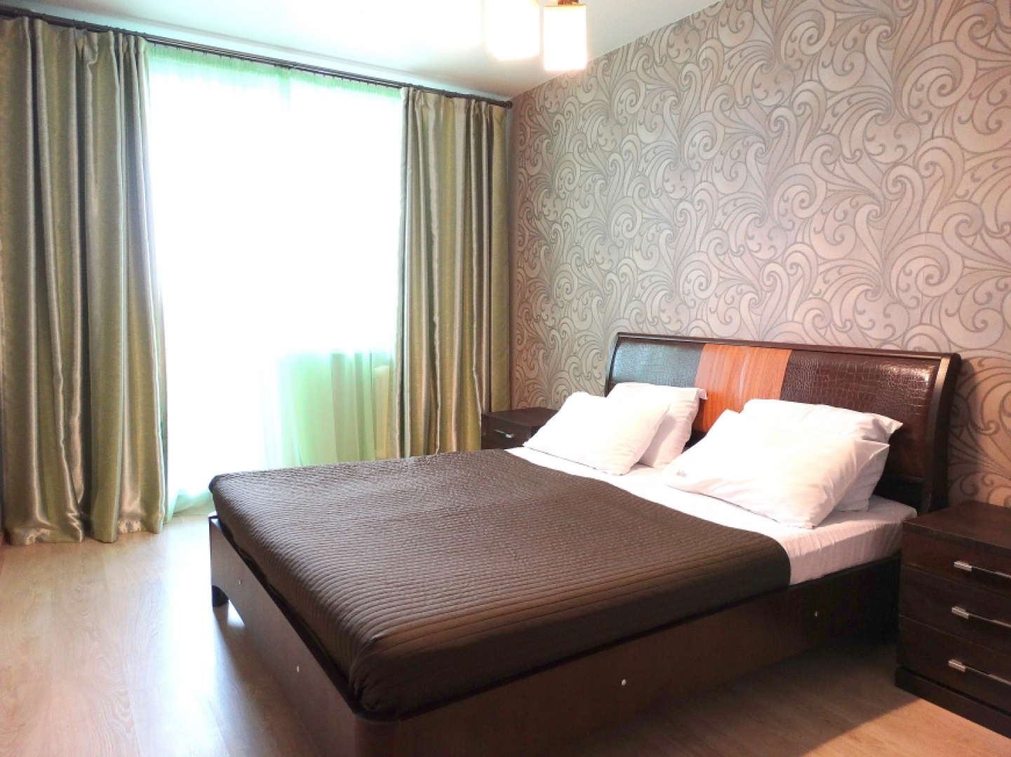 Апартаменты Inndays на Серебровской