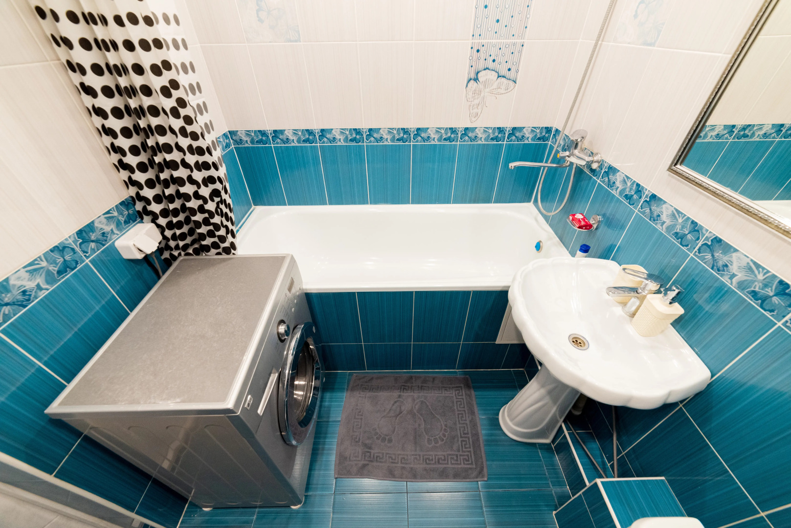 Квартира Жилье Ул.Лазурная д.9