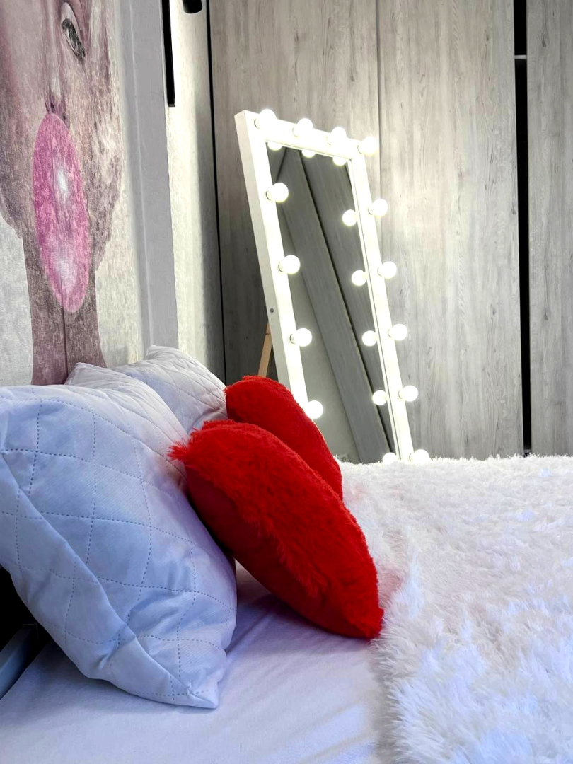 Апартаменты еЖИВИка на Карпова 3/1