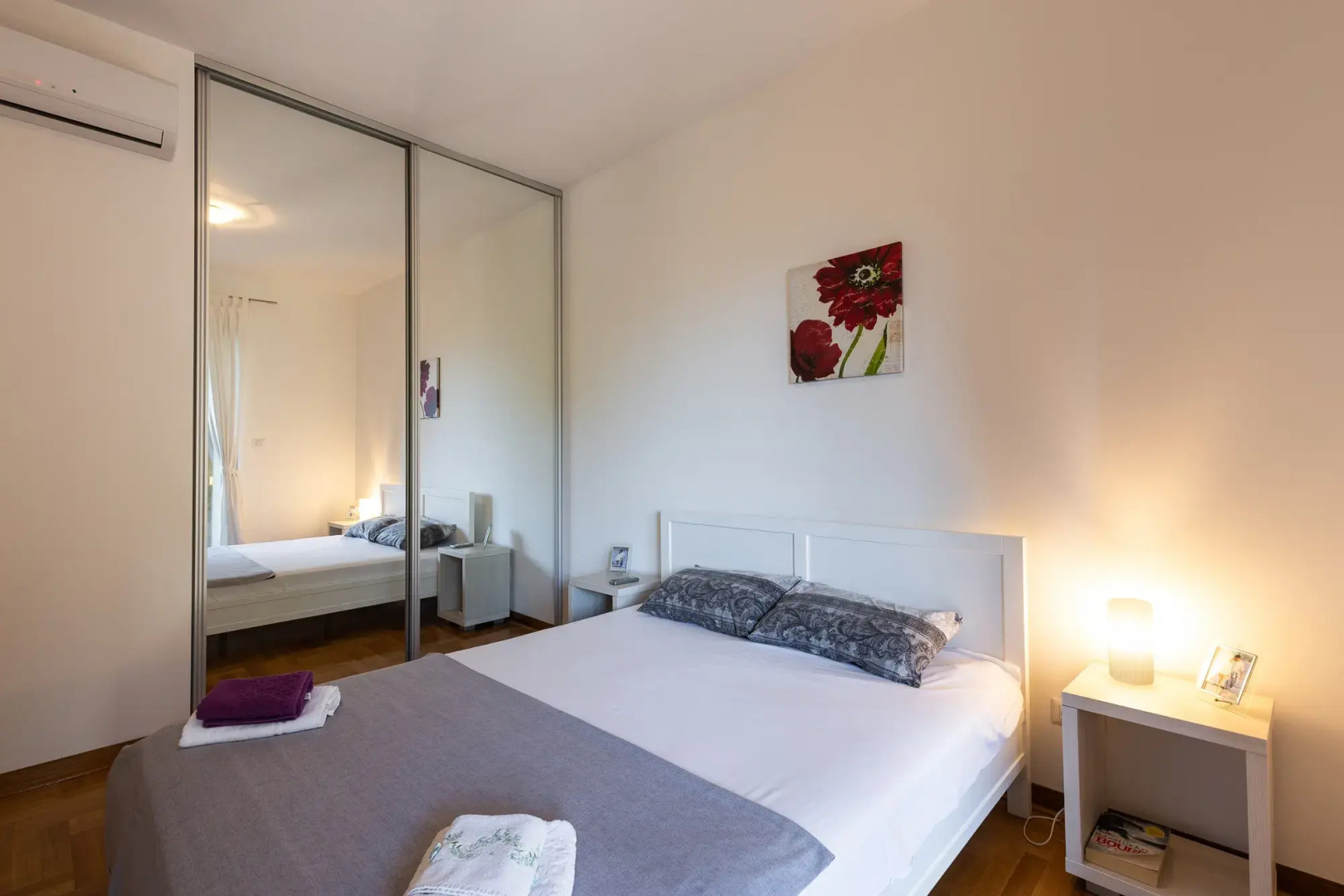 Апартаменты Gorgeous Morinj Resort