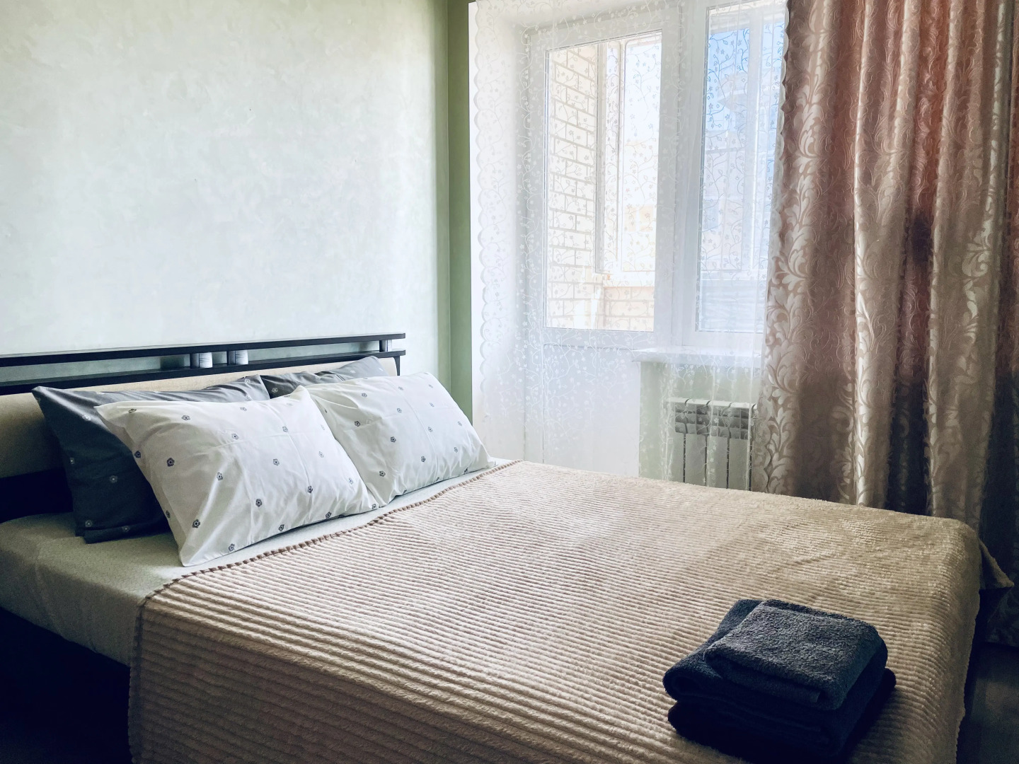 Квартира Уютная студия на Раздольной 1