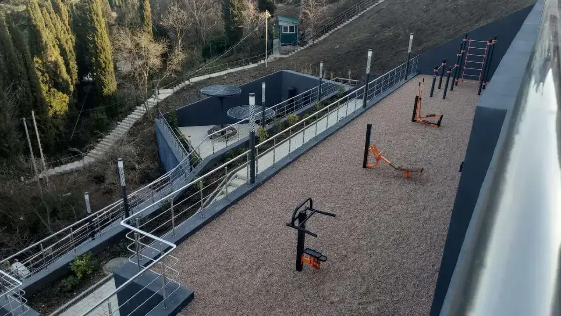 Апартаменты LS-Hi-Tech Emotion с видом на море со 2 этажа