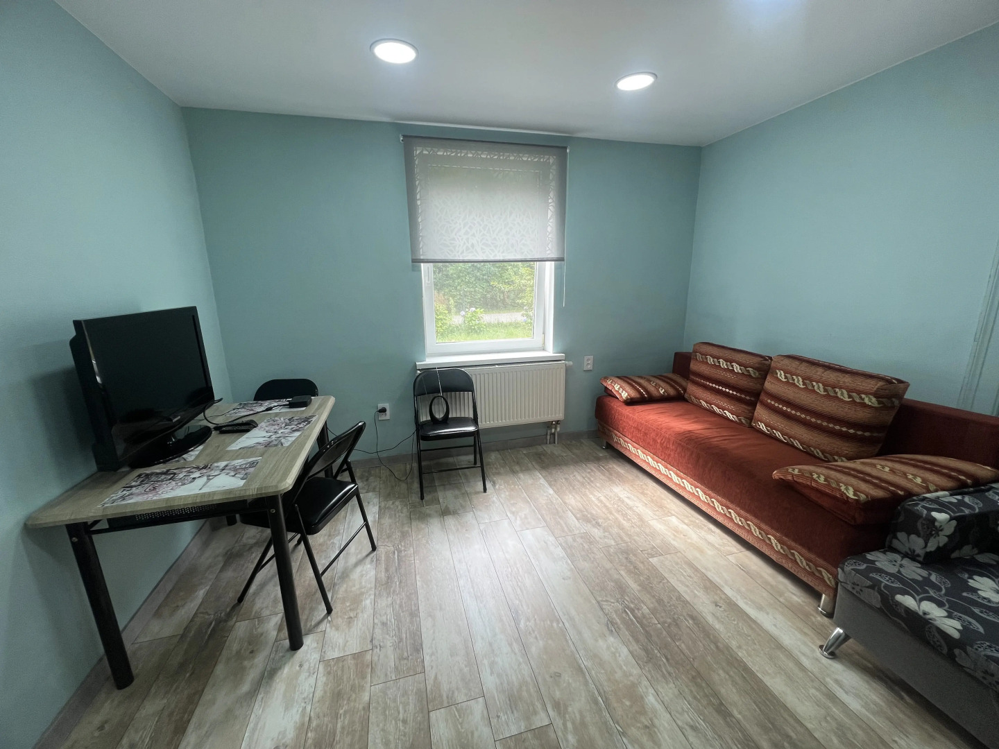 Квартира со своей отдельной огороженной зелёной территорией