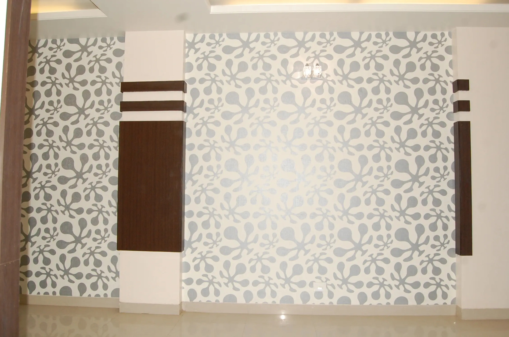 Отель Parth Executive