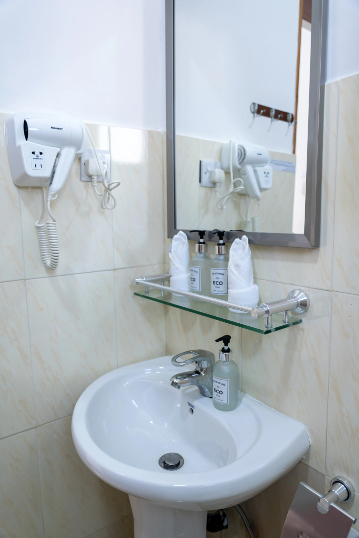 Отель Five Palms