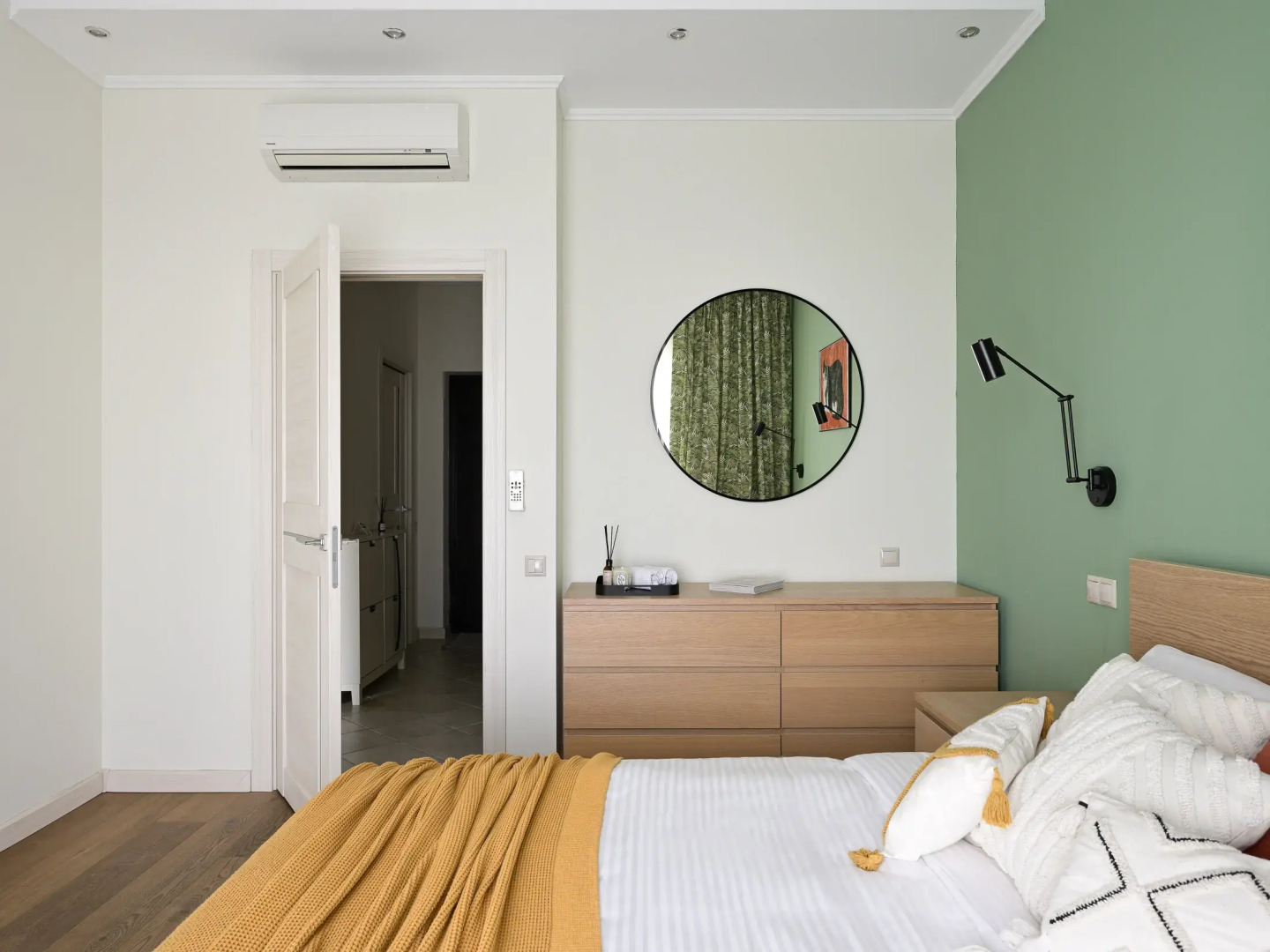 Апартаменты с панорамным видом недалеко от метро