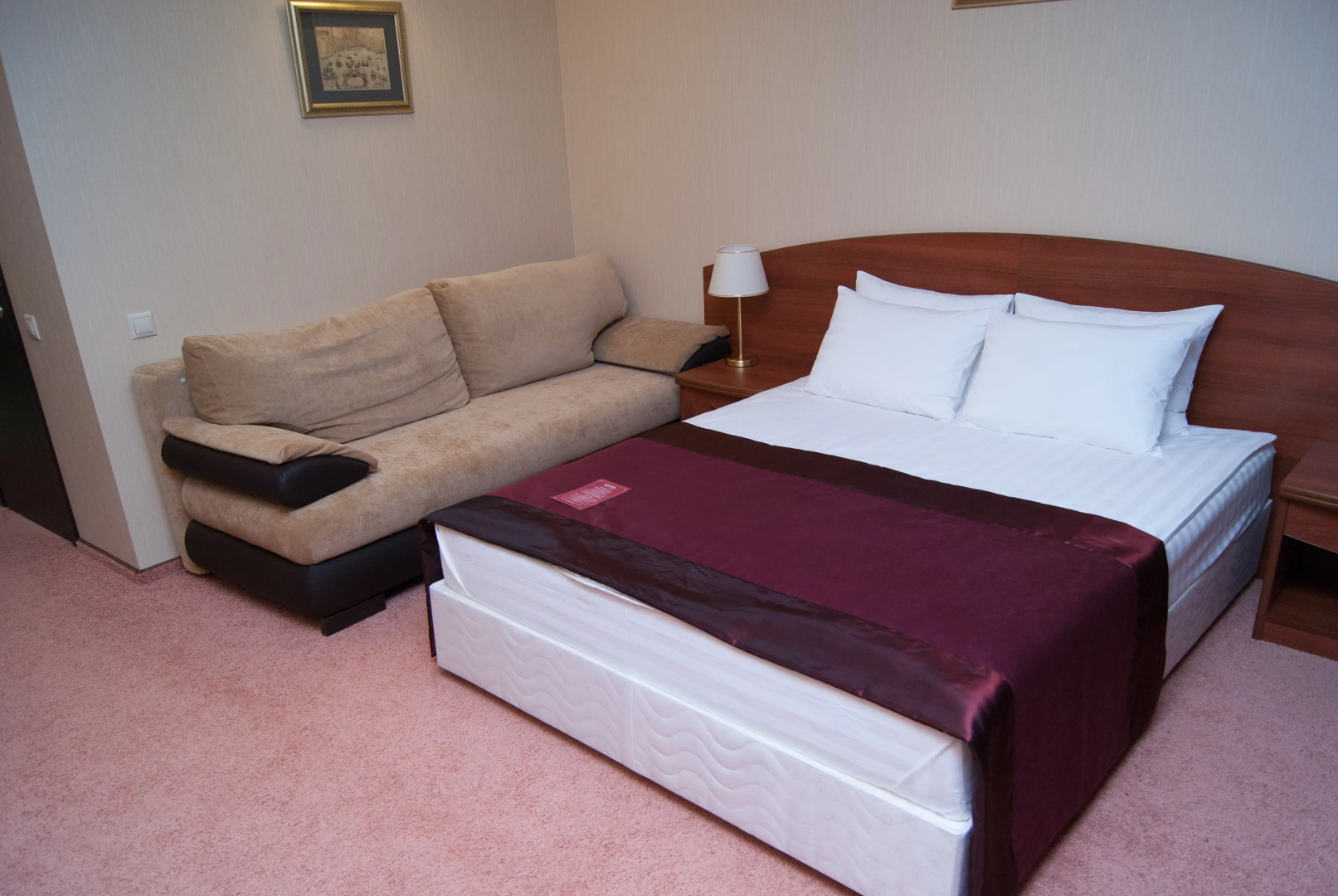 Отель Богемия на Вавилова