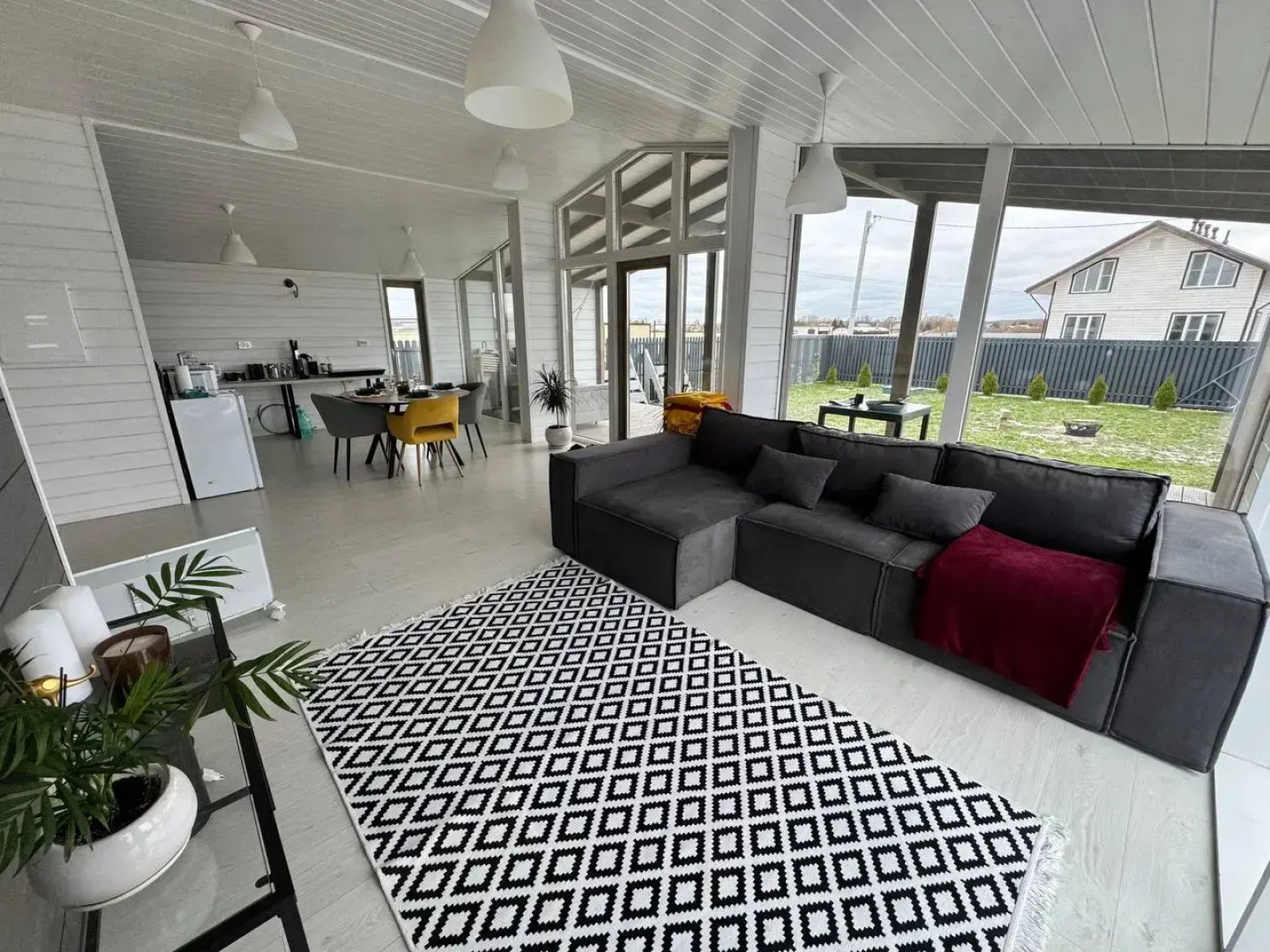 Частный дом Барнхаус большой и теплый