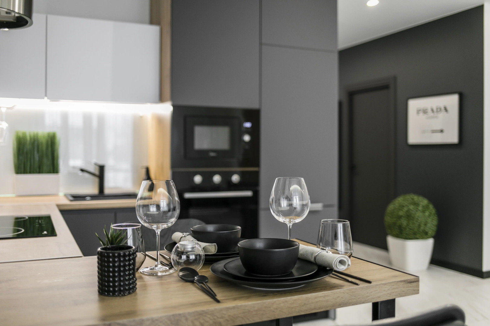 Апартаменты Loca Resident  с Панорамной Лоджией